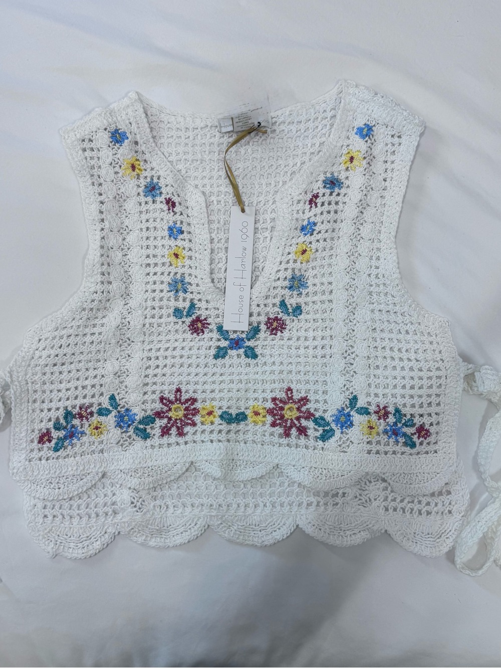 House of Harlow 1960 White Crochet Floral Sleeveless Top NWT Size-One Size